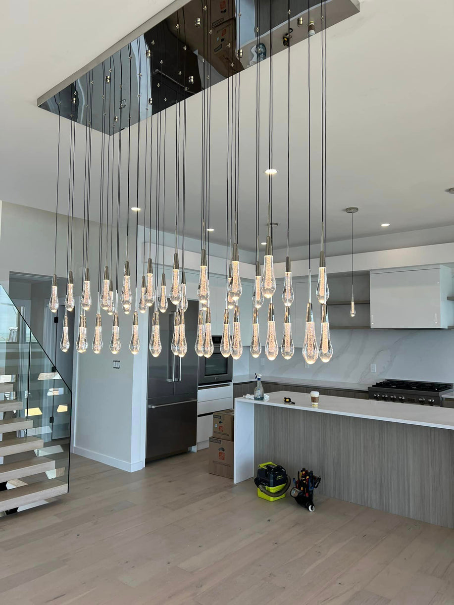 Denise Raindrop Glass Solitaire Linear Chandelier