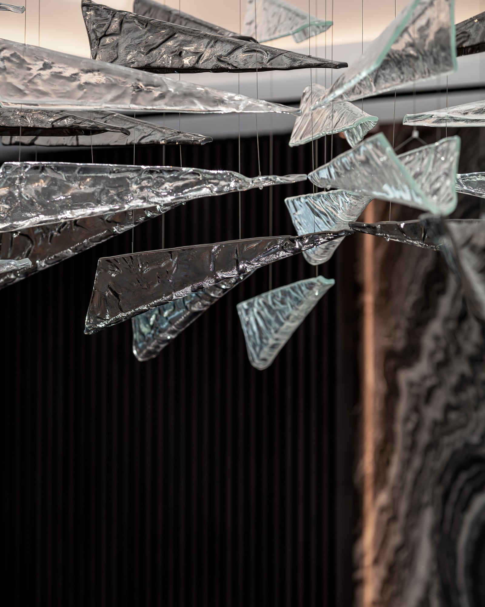 Breez Chandelier