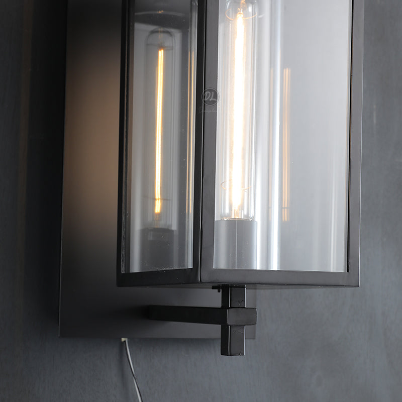 Alfresco Grand Square Wall Sconce 18''