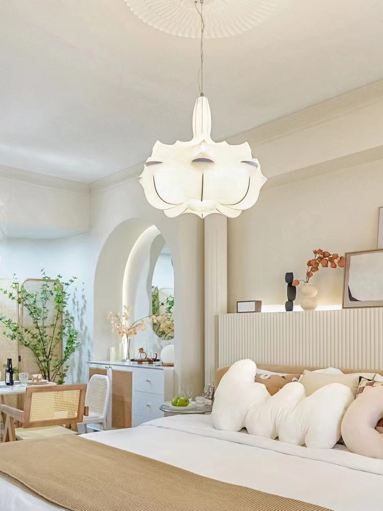 silk, creative, hand-made, chandelier, living room, bedroom, white, innocent, French, cream, cloud, comfortable