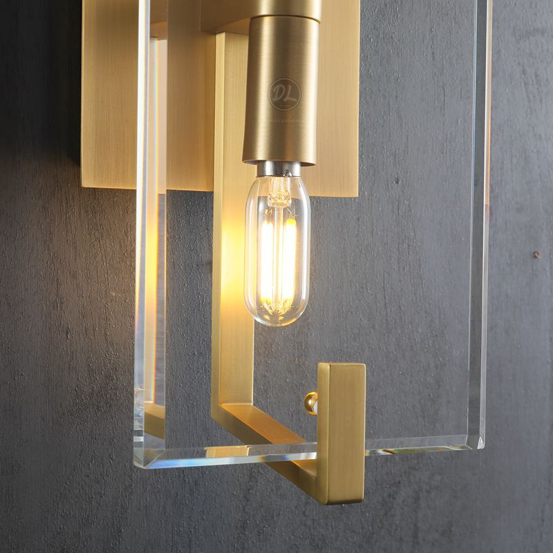 Denise Linear Sconce 20"