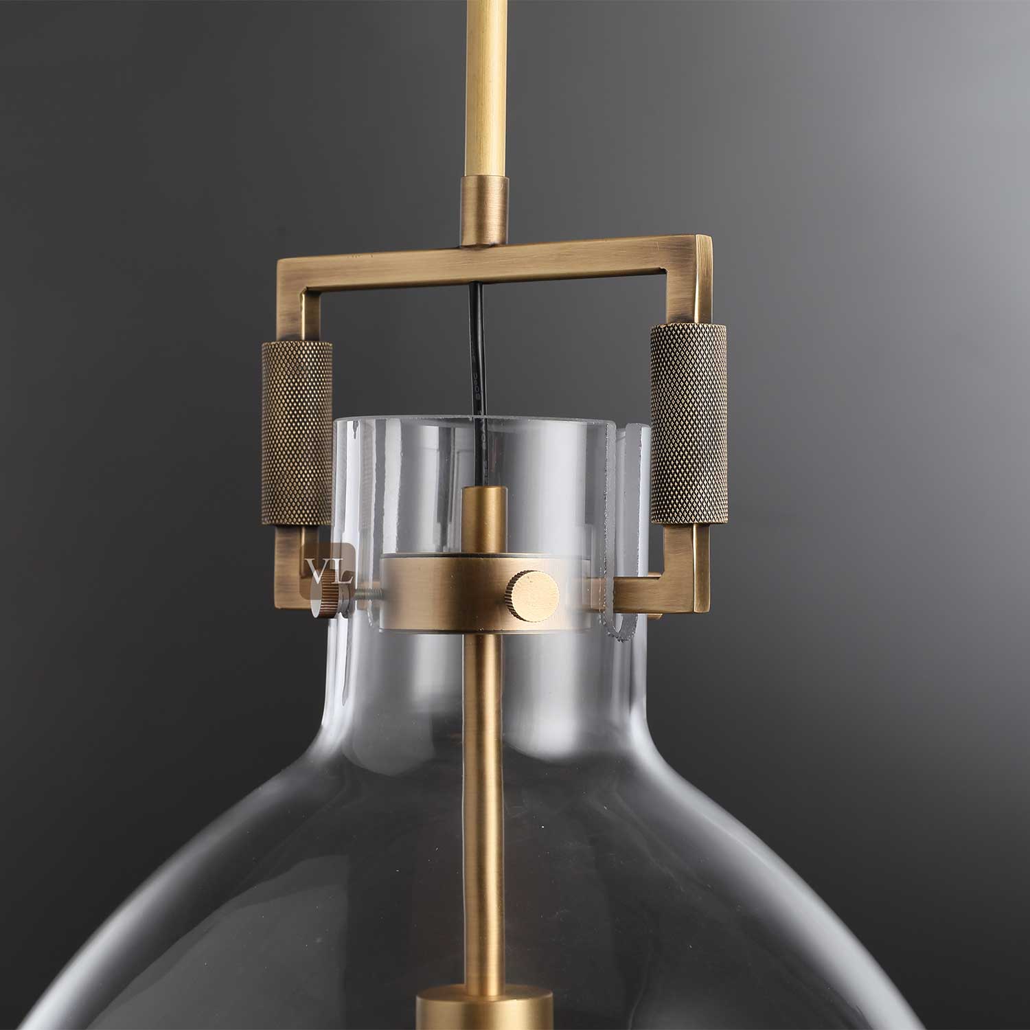 Funda Glass Cloche Pendant